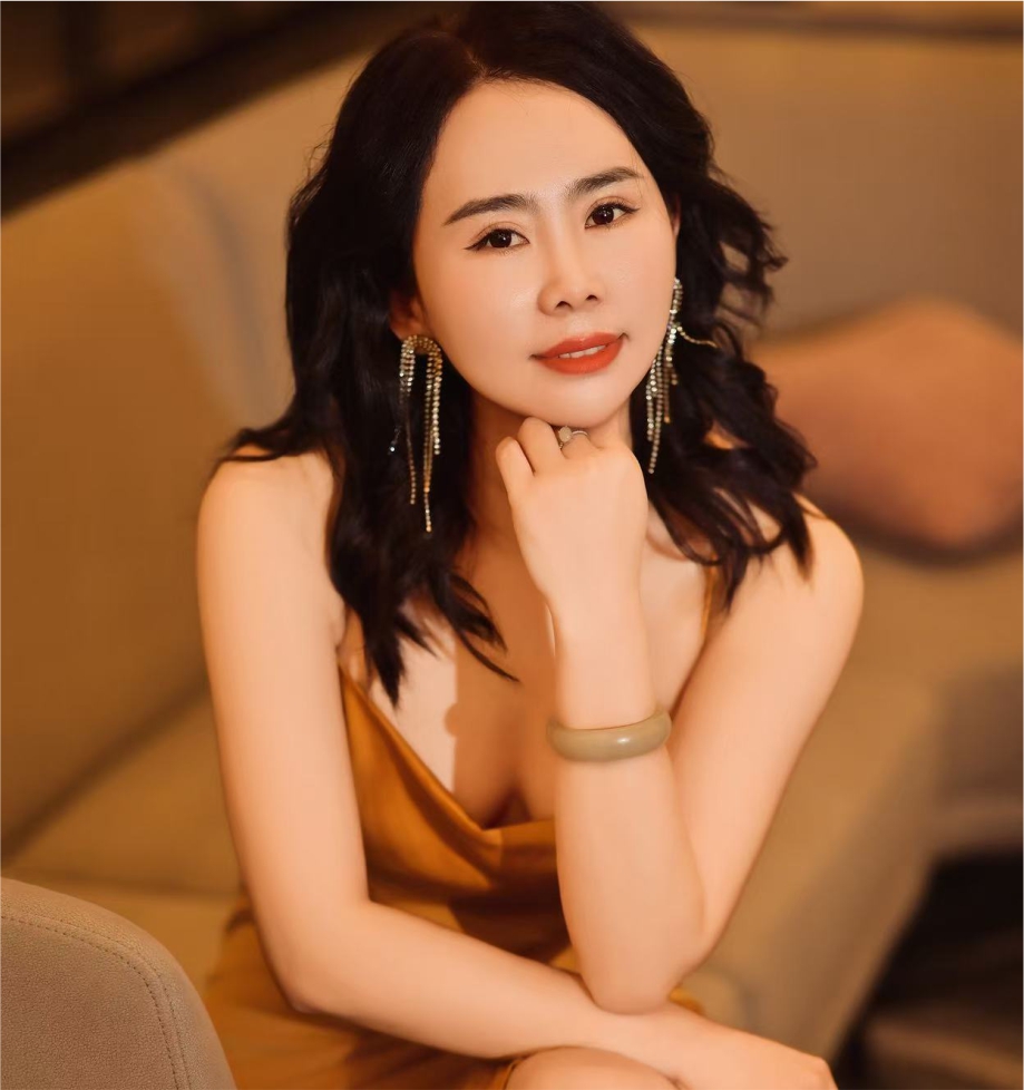 蘭州高級紋繡師---楊丹